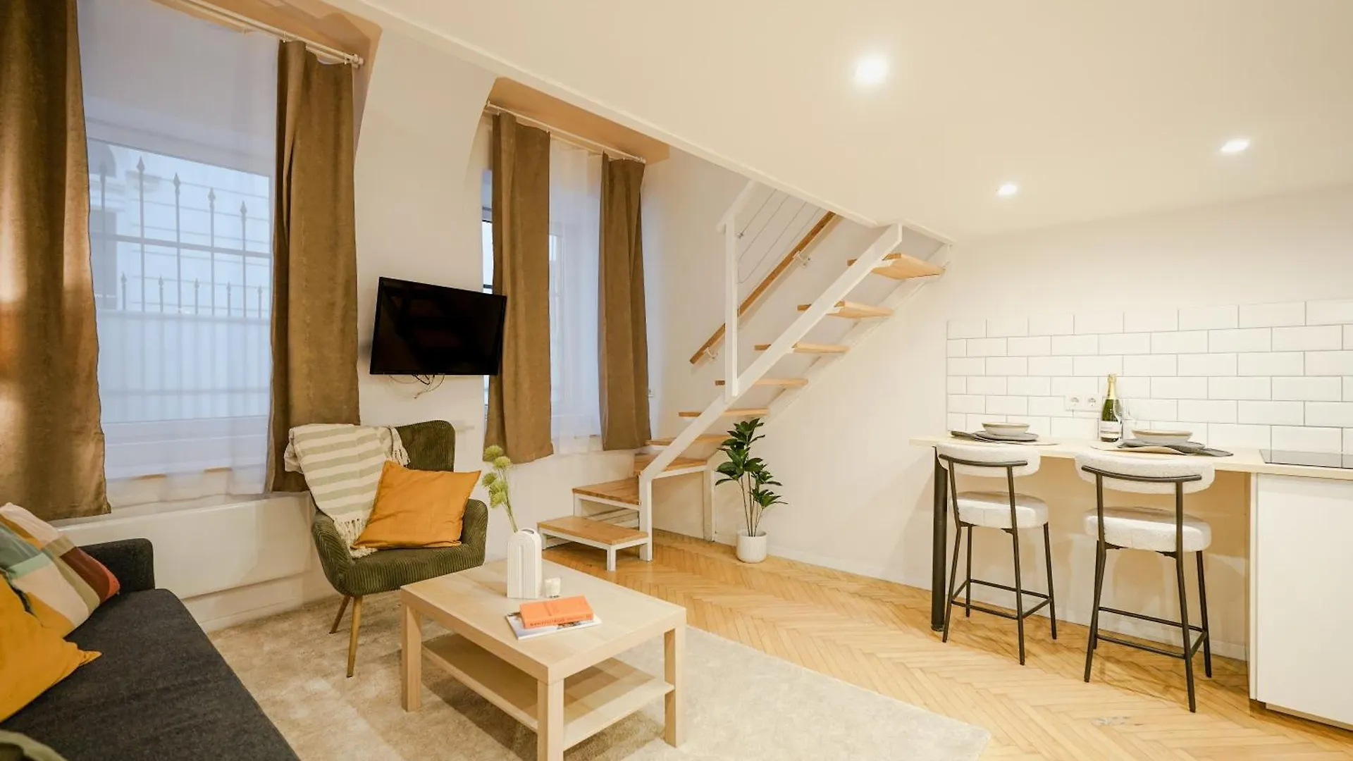 H57 - Harsfa City Haven - Best Location By Bqa Budapest Hungary